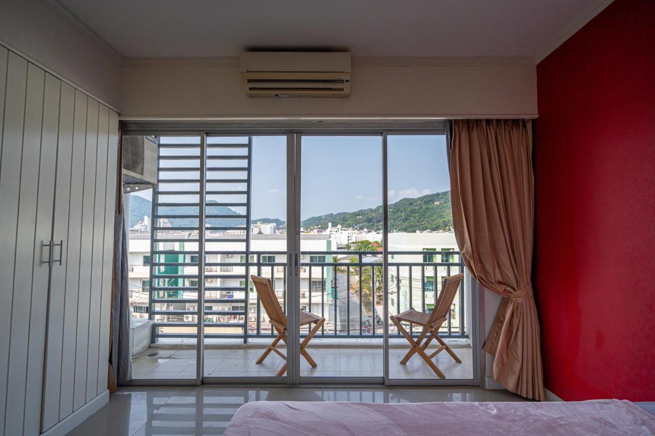 Santi White House 3*