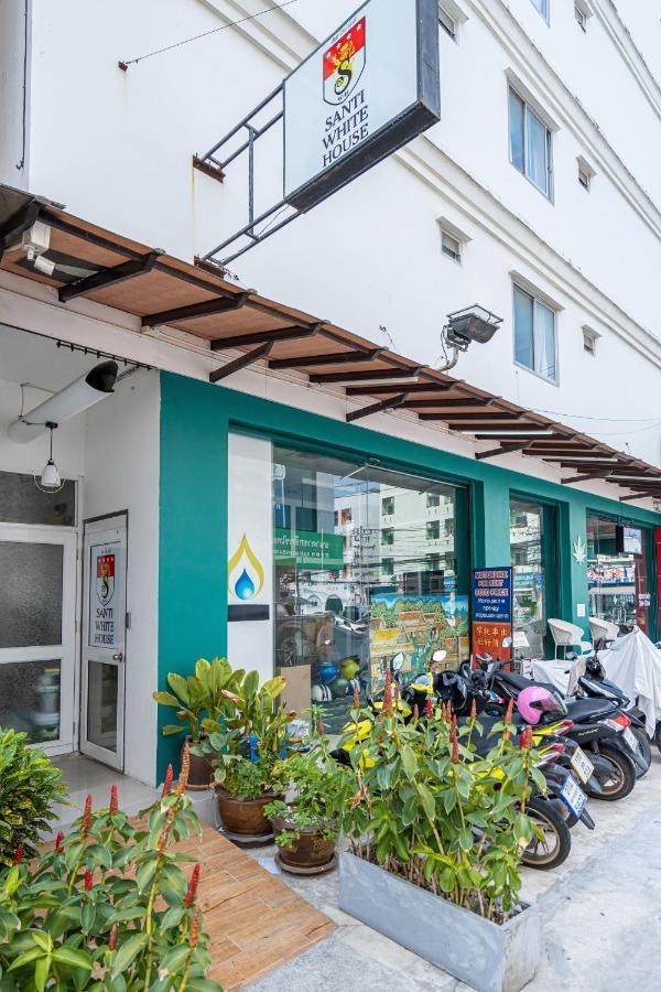 Hotel Santi White House Patong